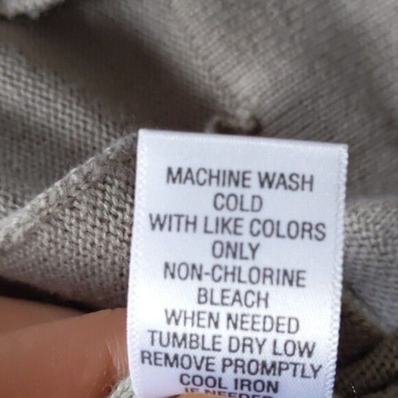 Xhilaration Short sleeve roll neck sweater - Picture 4 of 5